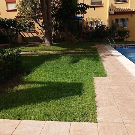 Retro Mint - Las Cigueenas Roquetas de Mar Luaran gambar